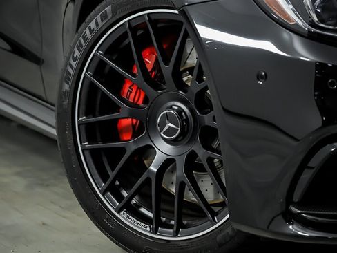 Used 2017 Mercedes-Benz C 63 AMG S image 4