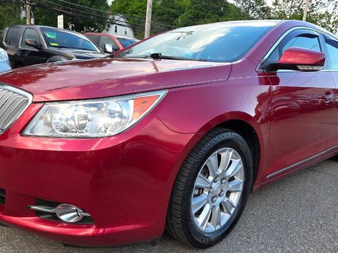 Used 2012 Buick LaCrosse Premium w/ Entertainment Package FWD image 6