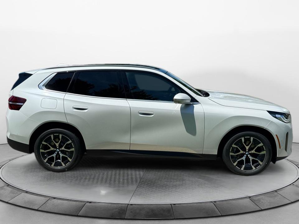 New 2026 BMW X3 xDrive30i w/ Premium Package AWD/4WD image 8