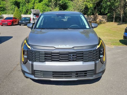 New 2026 Kia Sportage LX FWD image 2