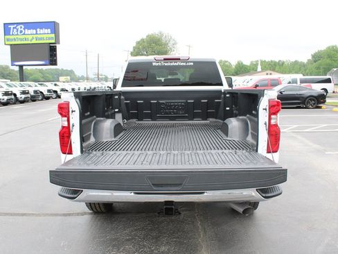 Used 2025 Chevrolet Silverado 2500 W/T w/ WT Convenience Package AWD/4WD image 11