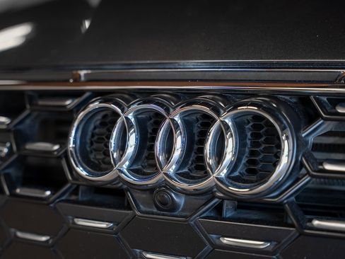 Used 2022 Audi S5 Premium w/ Convenience Package image 7