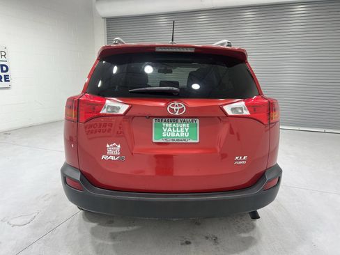 Used 2014 Toyota RAV4 XLE AWD/4WD image 7
