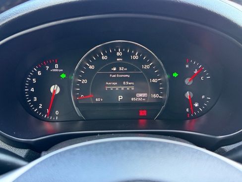 Used 2019 Kia Sorento SX image 24