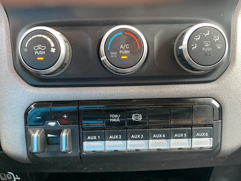 Used 2020 RAM 4500 Tradesman w/ Cold Weather Group AWD/4WD image 17