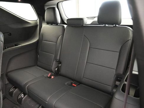 New 2026 Chevrolet Traverse LT w/ Driver Confidence Package image 29