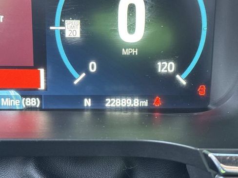 Used 2023 Ford F150 Lariat w/ Trailer Tow Package image 3