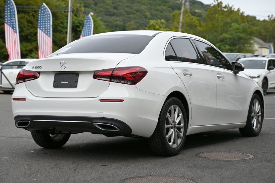 Used 2022 Mercedes-Benz A 220 image 7
