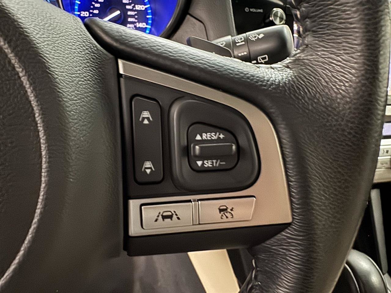 Used 2017 Subaru Outback 2.5i Limited AWD/4WD image 17