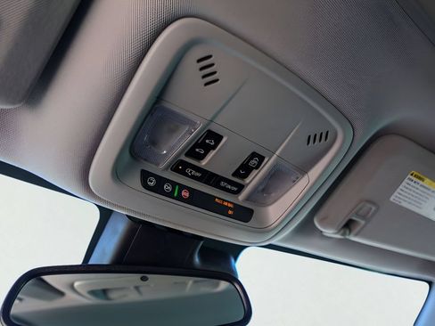 Used 2020 Chevrolet Malibu Premier FWD image 23