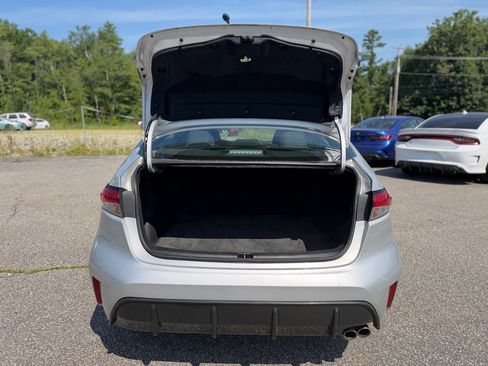 Used 2024 Toyota Corolla SE FWD image 12
