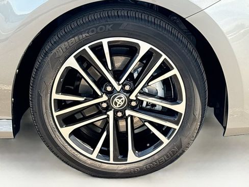 Certified 2026 Toyota Camry XLE FWD image 31