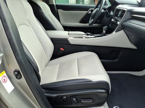 Used 2018 Lexus RX 350 FWD w/ Accessory Package image 11