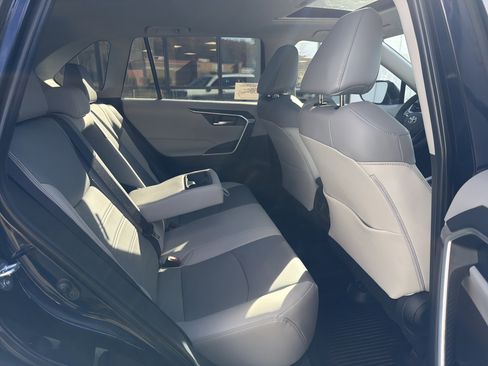 New 2025 Toyota RAV4 XLE Premium w/ Weather Package AWD/4WD image 32