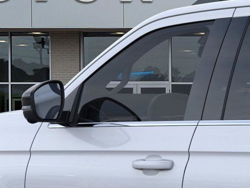 New 2026 Ford Expedition Active image 20