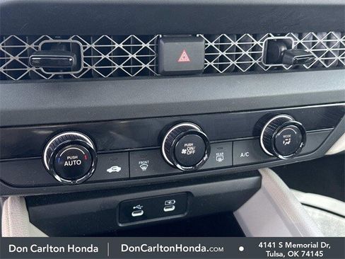 Certified 2025 Honda Accord LX image 18