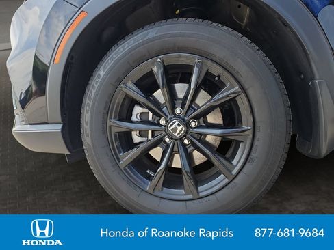 Used 2025 Honda CR-V Sport-L image 9