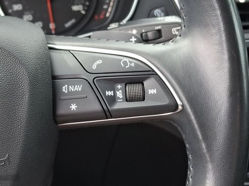 Used 2019 Audi Q5 2.0T Premium AWD/4WD image 21
