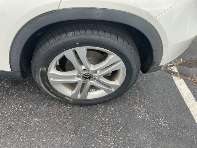 Used 2019 Mercedes-Benz GLA 250 w/ Convenience Package image 16