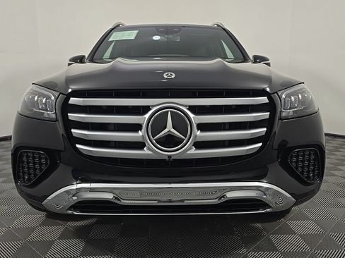 Certified 2025 Mercedes-Benz GLS 450 4MATIC image 10