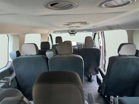 Used 2022 Ford Transit 350 XLT image 45