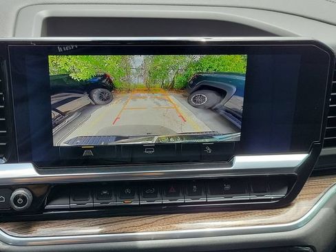 New 2026 Chevrolet Silverado 1500 LT w/ Convenience Package II RWD image 10