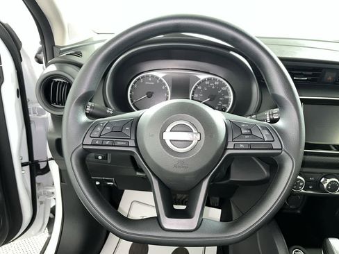 Used 2025 Nissan Kicks Play S FWD image 16