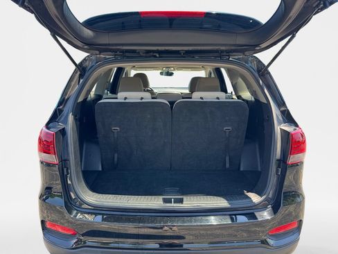 Used 2019 Kia Sorento FWD image 23