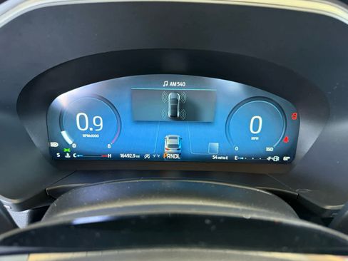 Used 2023 Ford Escape Active w/ Tech Pack #2 AWD/4WD image 3