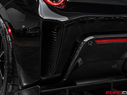 Used 2019 Ferrari 488 Pista Coupe image 28