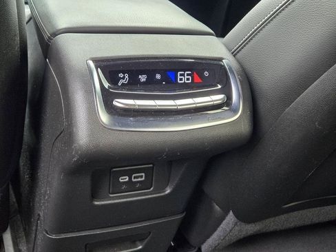 Used 2021 Cadillac XT6 Luxury FWD image 19