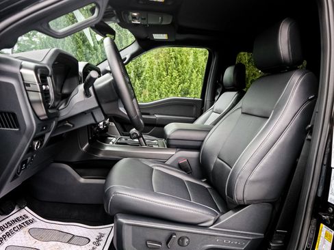 Used 2025 Ford F150 Lariat AWD/4WD image 7