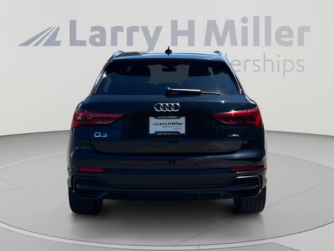 Used 2020 Audi Q3 2.0T Premium Plus w/ Premium Plus Package AWD/4WD image 4