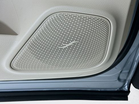 New 2026 Mercedes-Benz GLB 250 image 19