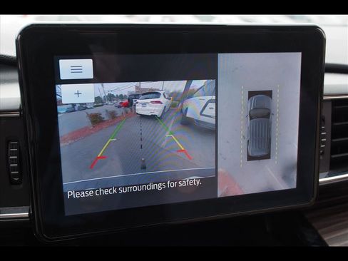 Used 2021 Ford Explorer Limited w/ Equipment Group 301A image 35