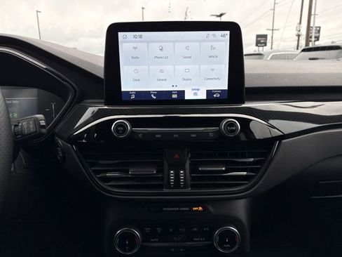 Used 2025 Ford Escape ST-Line image 22