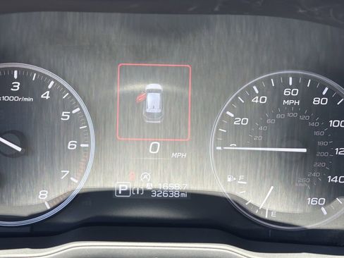 Certified 2024 Subaru Crosstrek 2.0i Premium AWD/4WD image 26
