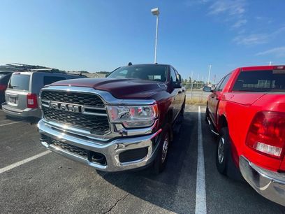 Used 2024 RAM 2500 Tradesman w/ Chrome Appearance Group