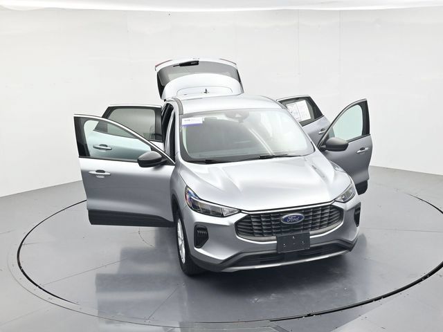Certified 2024 Ford Escape Active AWD/4WD image 50