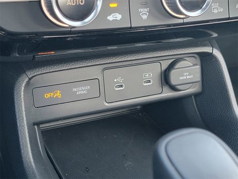 Used 2025 Honda Civic Sport image 28