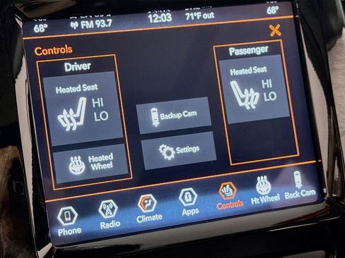 Used 2022 Jeep Cherokee Limited w/ Mopar Interior Package AWD/4WD image 3