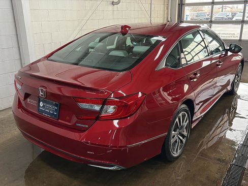 Used 2019 Honda Accord EX image 3