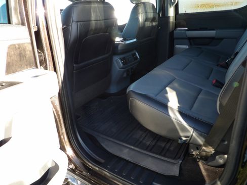 Used 2021 Ford F150 Lariat w/ Equipment Group 502A High image 12