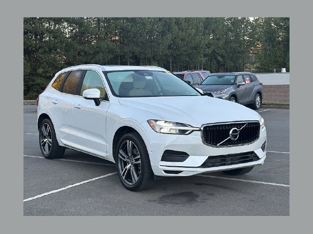 Used 2018 Volvo XC60 T5 Momentum w/ Vision Package AWD/4WD image 1