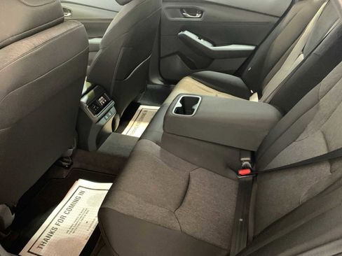New 2025 Honda Accord SE image 5