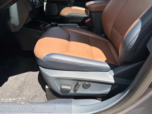 Used 2024 Ford Maverick Lariat FWD image 16
