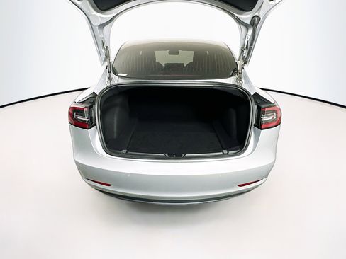 Used 2018 Tesla Model 3 Long Range image 29