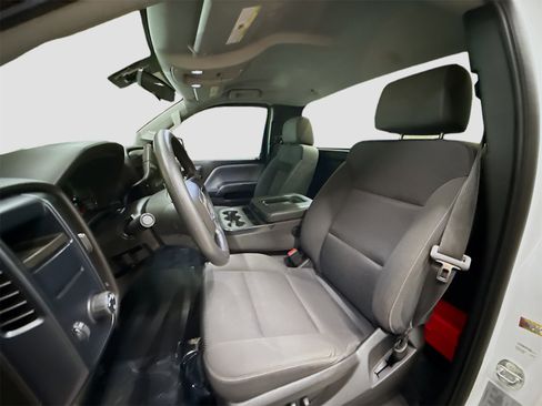 Used 2018 GMC Sierra 1500 2WD Regular Cab image 19