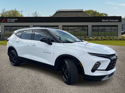 Used 2024 Chevrolet Blazer LT w/ Convenience Package FWD image 7