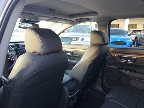 Used 2022 Honda CR-V Touring image 16